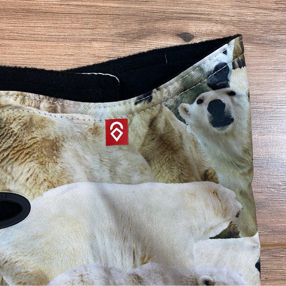Airhole Face Mask Polar Bear - Picture 4 of 7